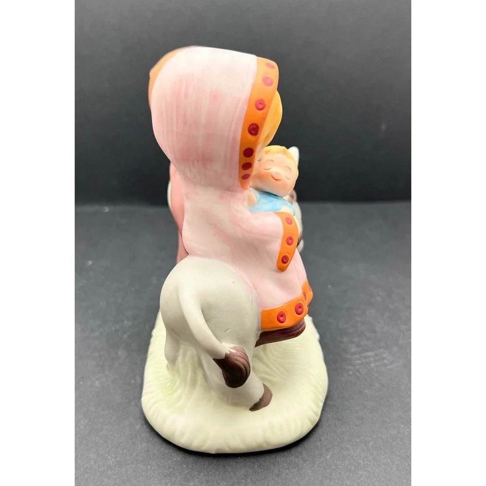 HOMCO Christmas Décor Mary Joseph & Baby Jesus‎ Figurine 5608 Vintage